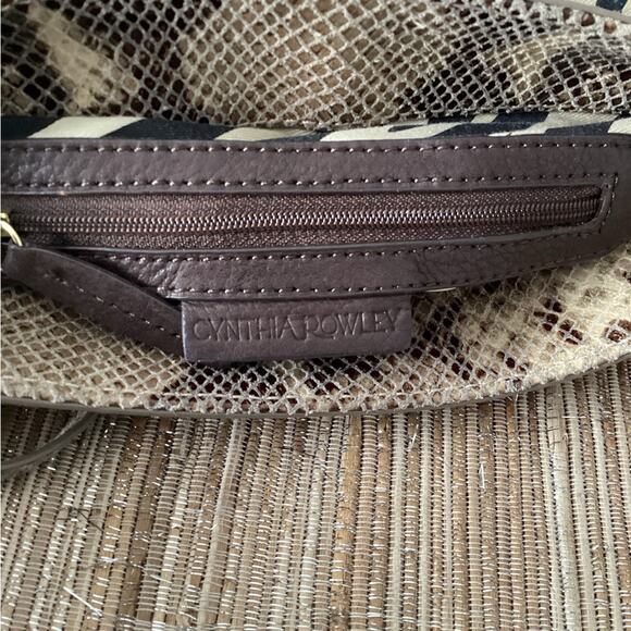 Cynthia Rowley Tan Print Medium Crossbody Purse Handbag - Picture 3 of 7